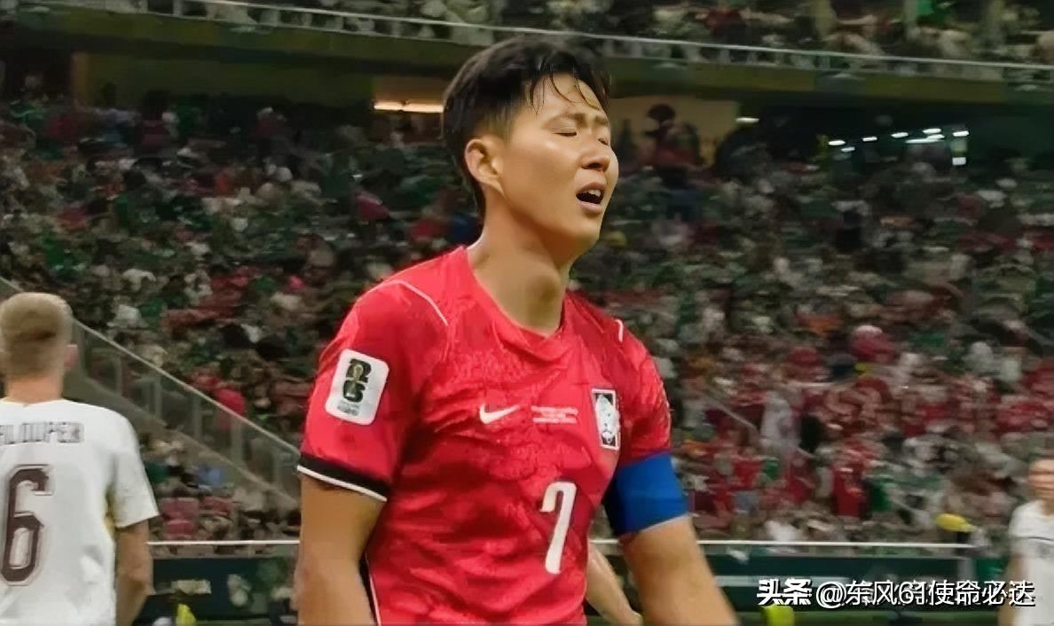 孙兴慜“尴尬了”！
 
随着韩国队2：1捷克，虽然球队取胜了，队长孙兴慜成为了韩