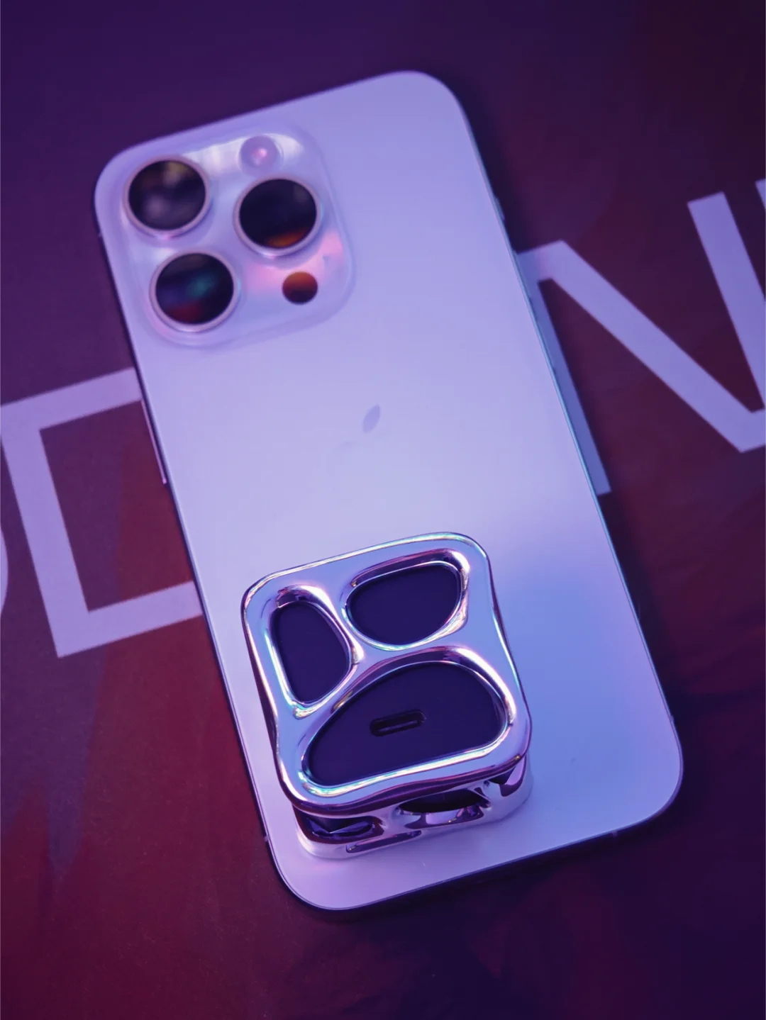 给iPhone 16安排的充电头 | 怒喵 40W 快充