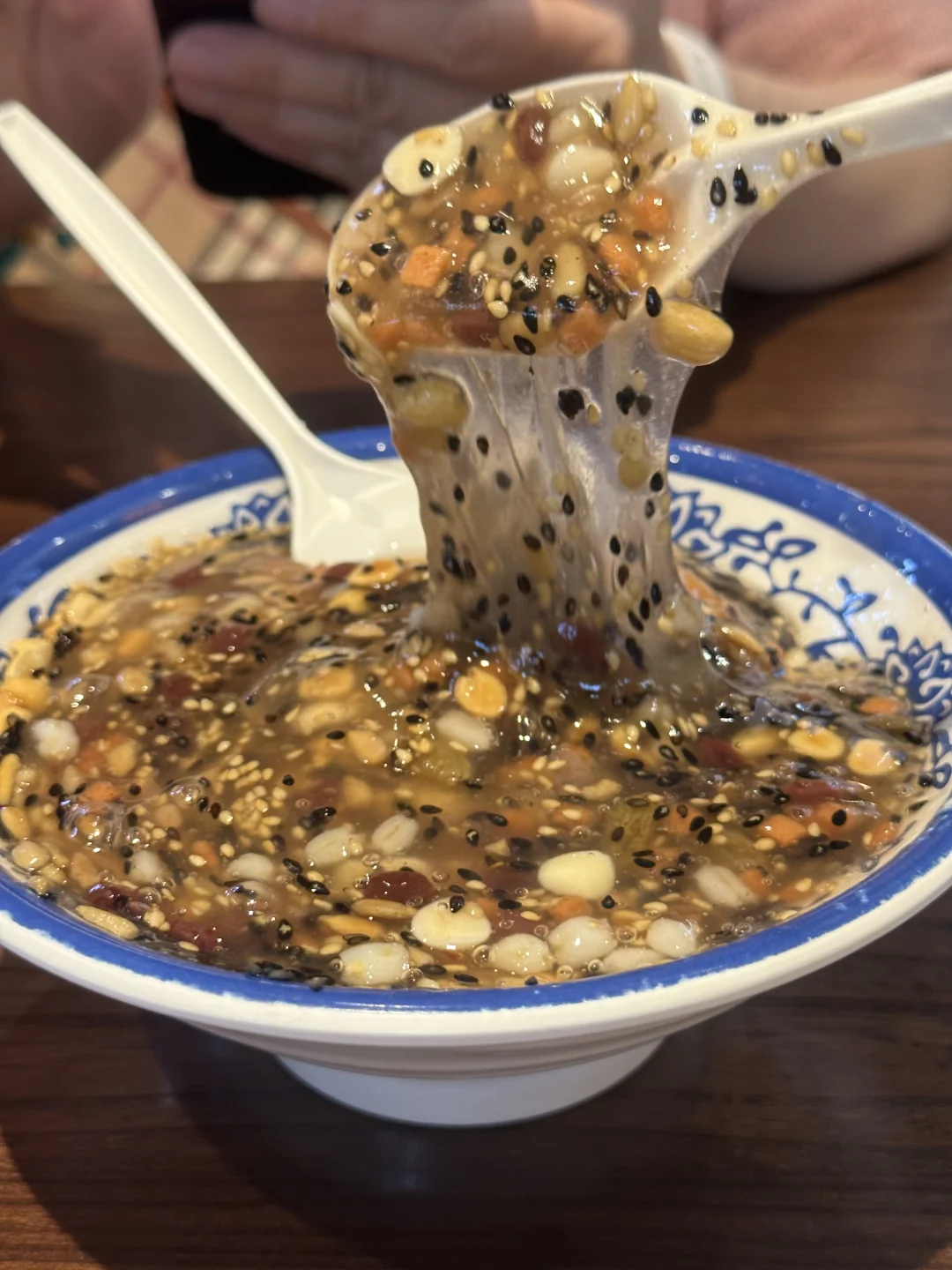 胖东来必吃！！！13r的杏仁茶太绝了