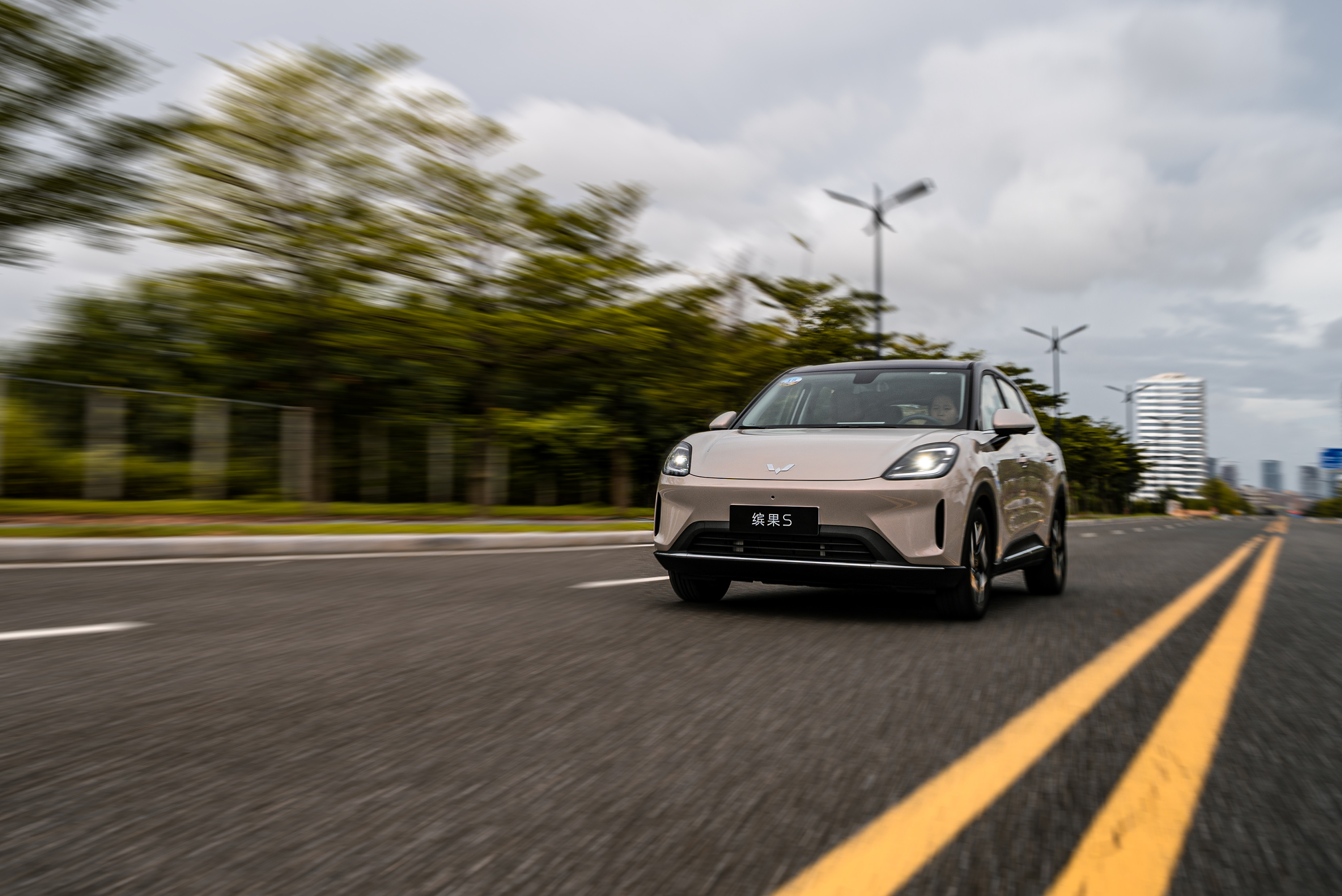 大v聊车 发张缤果S的工作留痕​A0级的价格，​超A级的产品没错，6-7万的产品