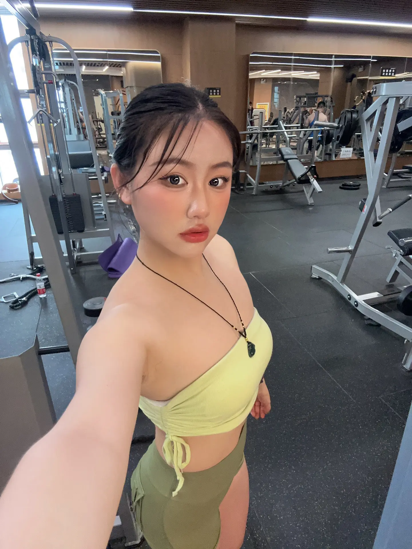 别光顾着处对象 龙门架要抢不到了