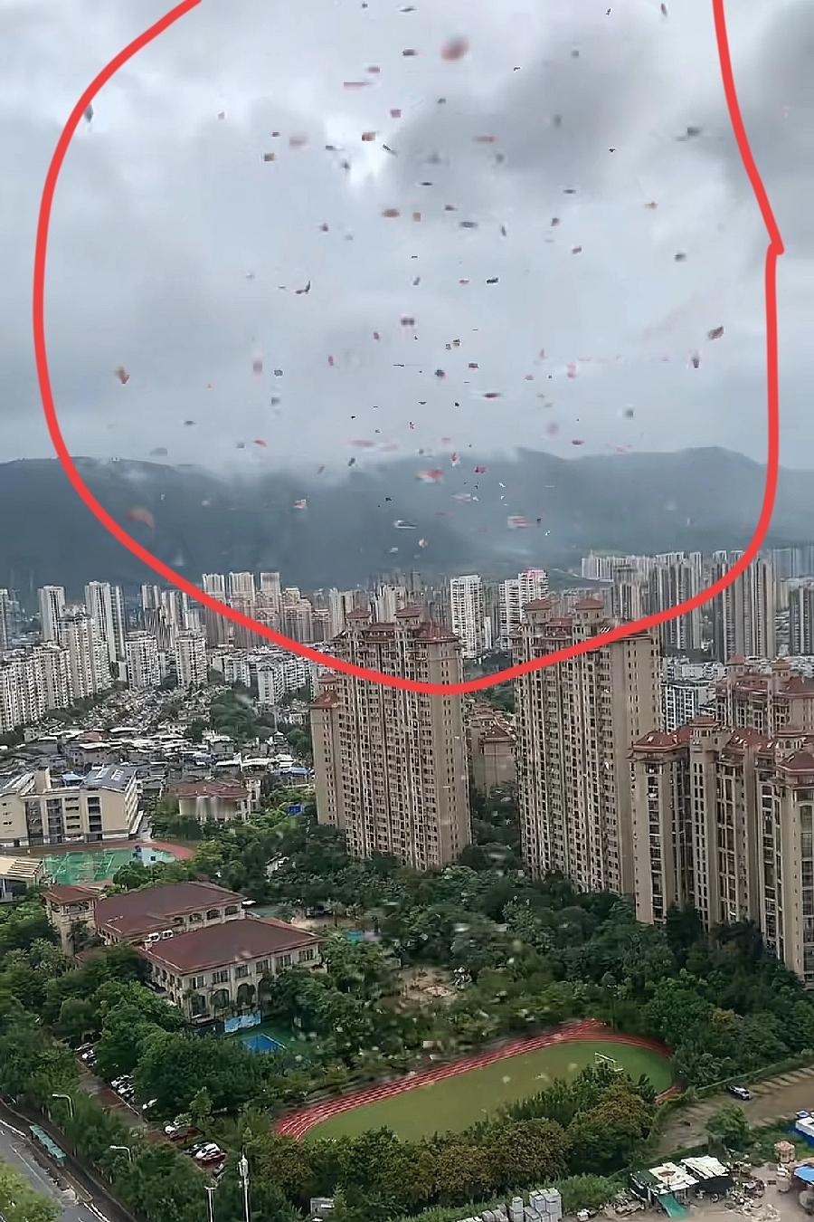 台风桦加沙来了，广东的朋友，这是你的小金库吗？
[笑哭]不知道是哪位兄弟的小金库