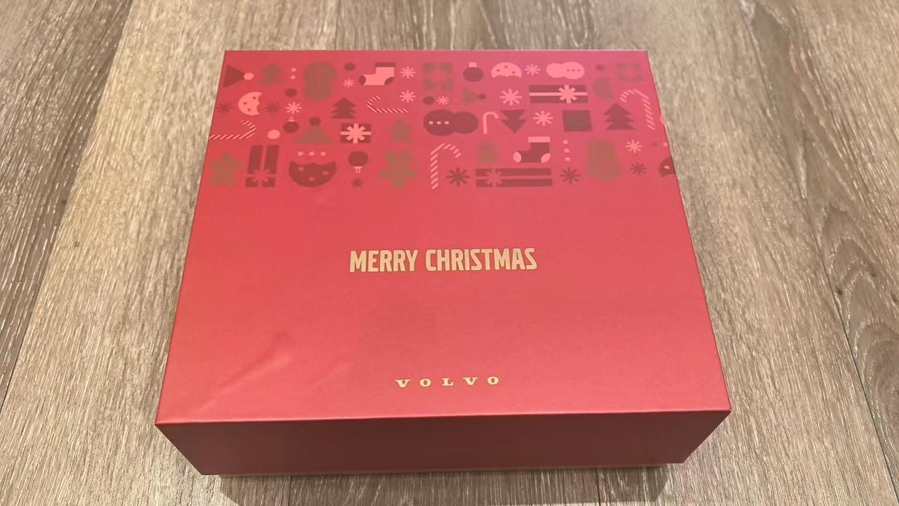 关注➕转发，评论
抽沃尔沃定制圣诞袜[呲牙]
抽奖详情