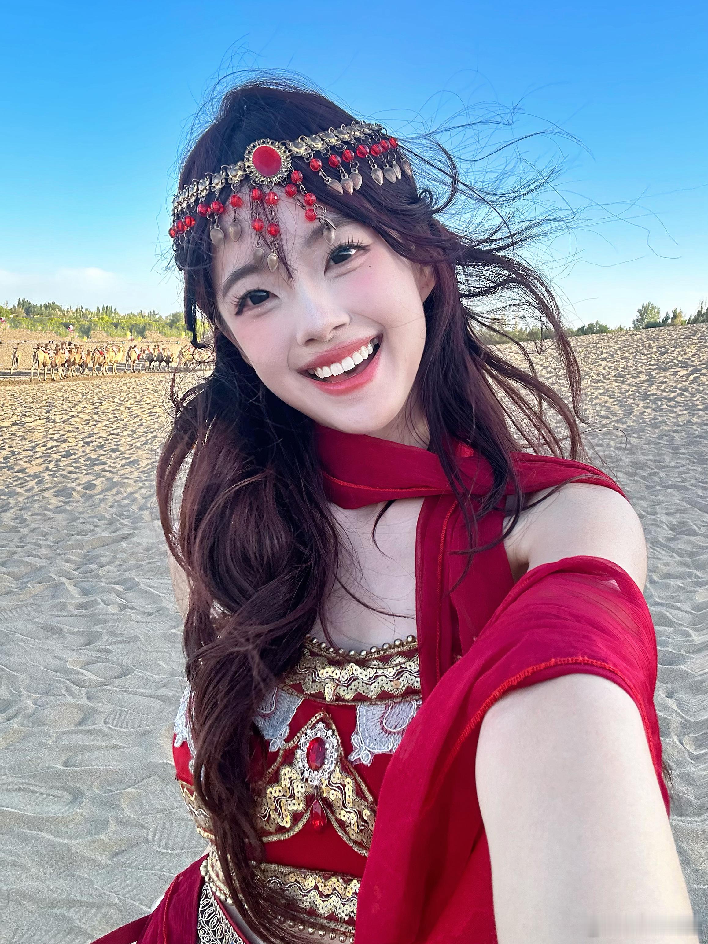 小骆驼🏜️💜🐫🦴  ​​​
