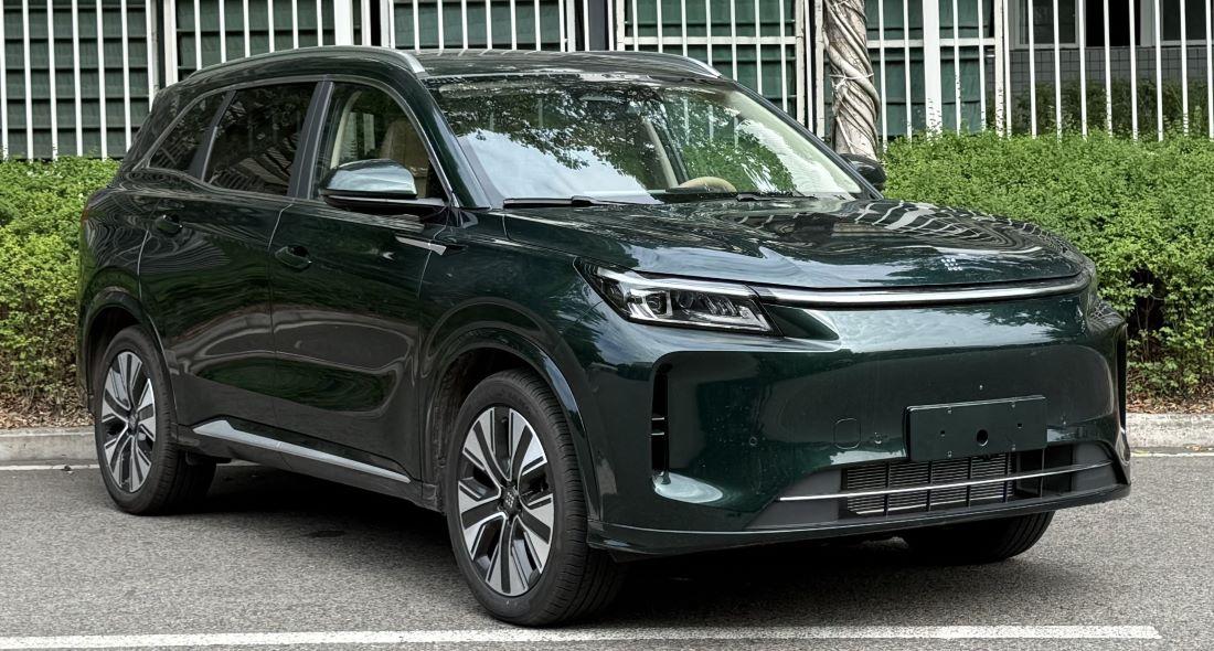 工信部第401批次新车：赛力斯蓝电E5 Plus