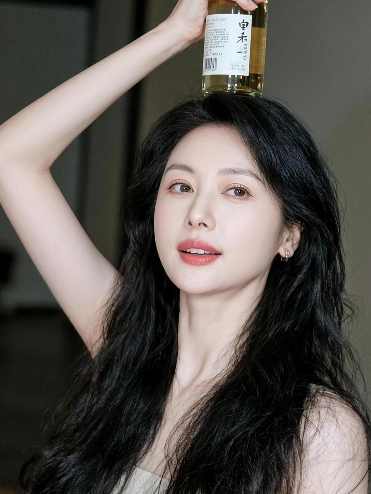 举杯邀明月，对影成三人。有哪些美女让人过目难忘？ 你认为最有气质的美女是谁 女人