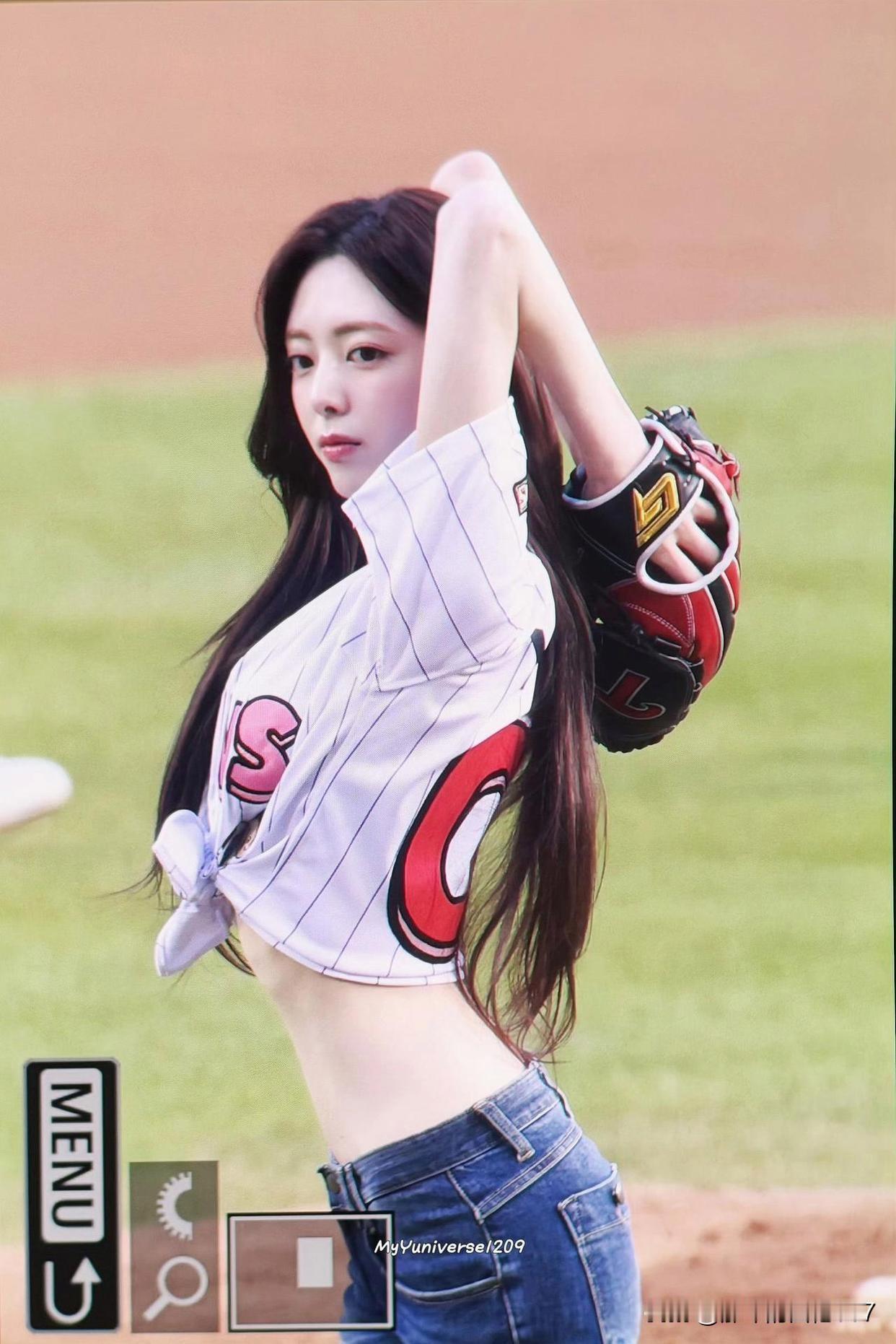 棒球少女���棒！青春活力，阳光满满！