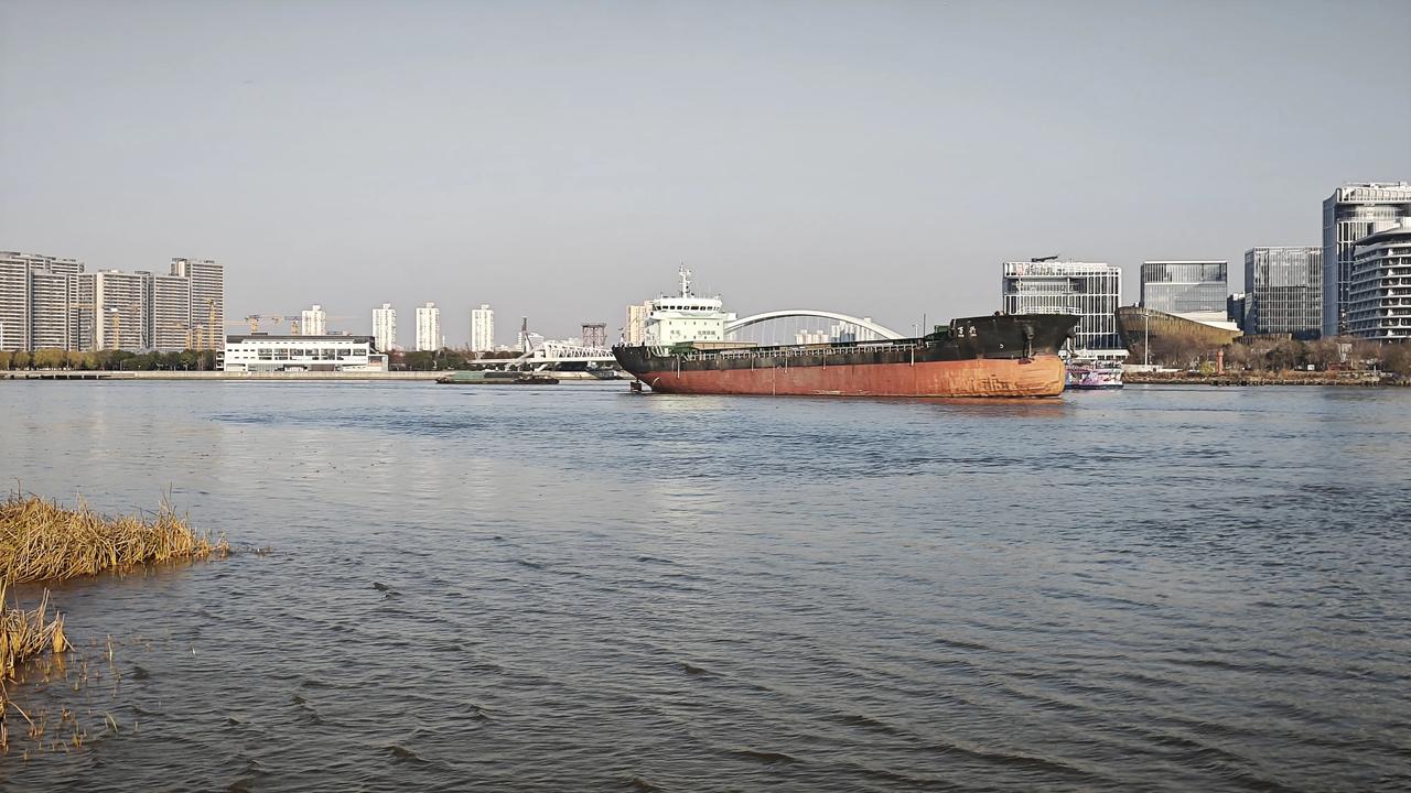 周五开盘早知道：老林和小李聊交割日那些事儿
 
小李：老林早！我听说周五（1月1