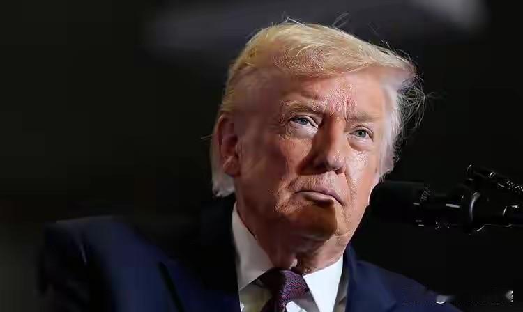 大战一触即发之际，特朗普收到最不想要的消息，他只能选择撤军？