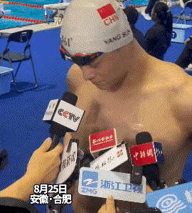 看孙杨的采访竟然能说出遗憾才能堆出伟大的运动员这种话，太心酸了！以前看他哭我都笑