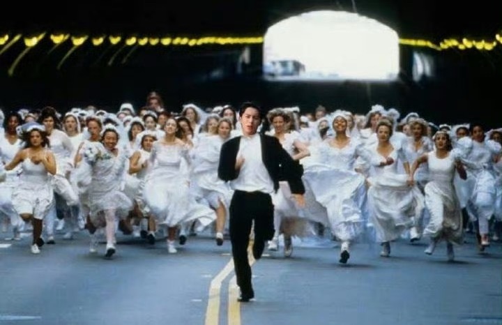 哈哈哈哈哈哈哈哈想到了时宴这个图 