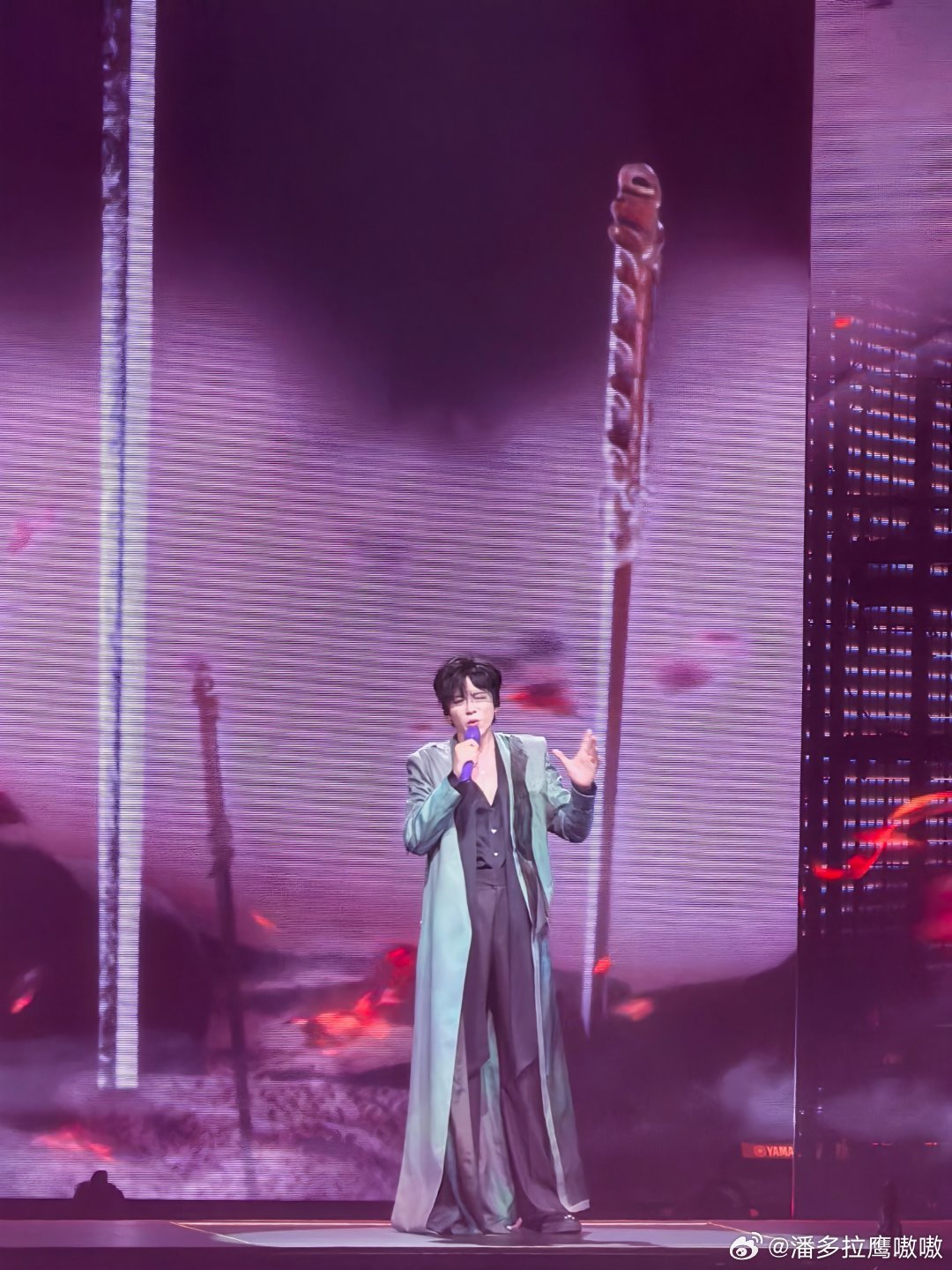 刘宇宁送了会发光的向日葵‖刘宇宁上好佳品牌代言人 ‖刘宇宁地球超新鲜 今天是酷狗