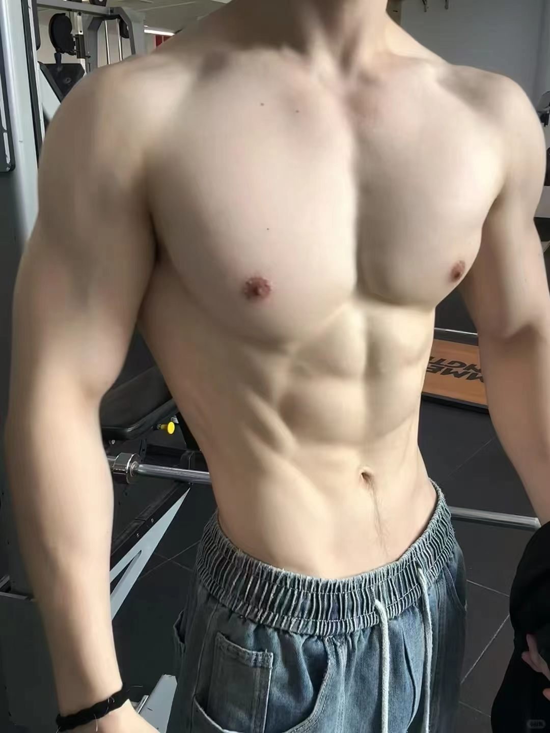 轻松如忻 4年过去，你的身材和状态还像当年一样“轻松如忻”吗？真正的MVP，不仅
