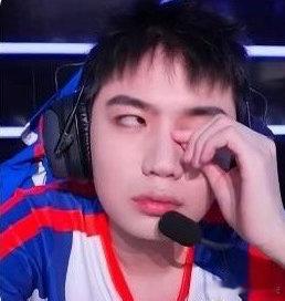 娓大妈扣福扣出来的神奇宝贝完美的抬高了他的智商我说实话 