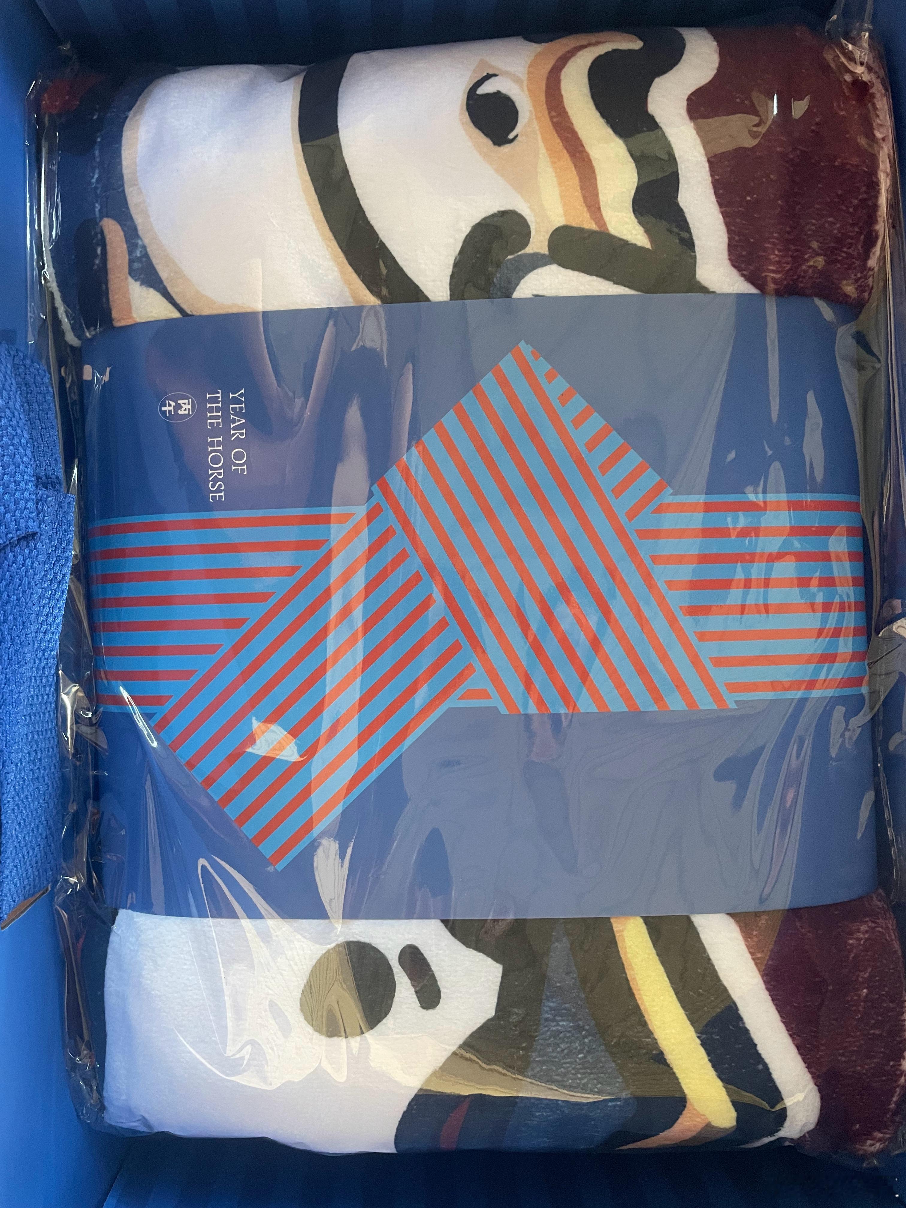 感谢知乎送的26年的礼物，其实老早就收到了，但是因为一直在外面打工，我都没看到，