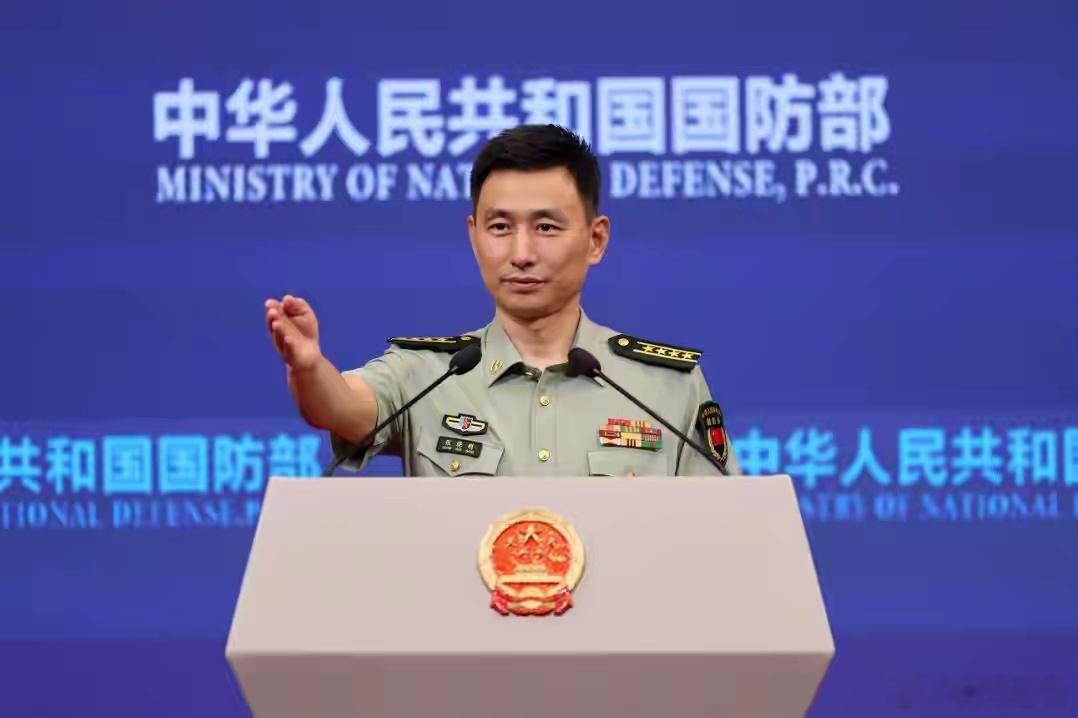 只剩2天，解放军准时下通牒，赖清德将登机离台，郑丽文判断准确距离赖清德启程窜访所