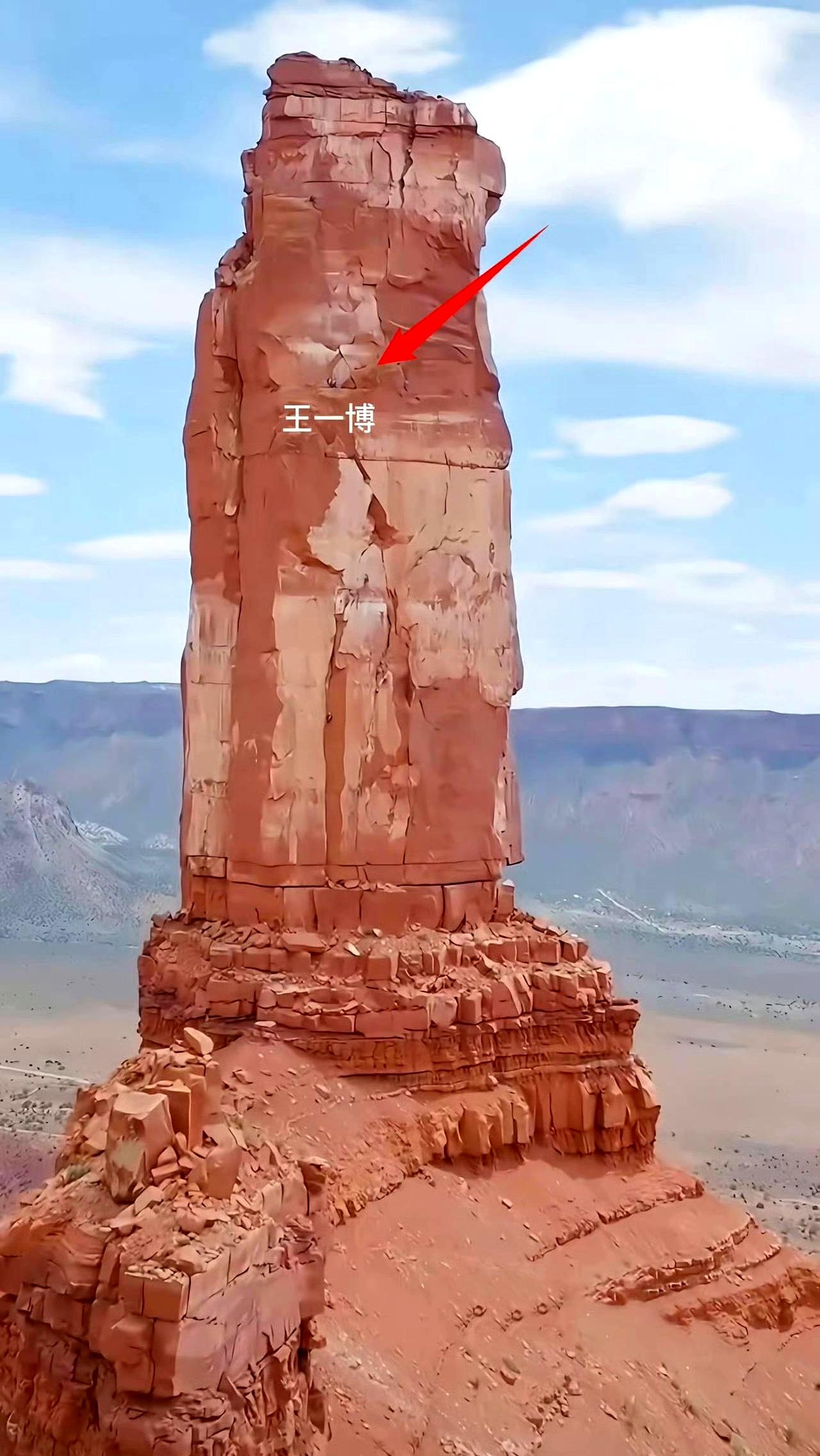 听说没？内娱现在有个反向操作的顶流。
 

品牌方考察艺人见多了，艺人反过来给品