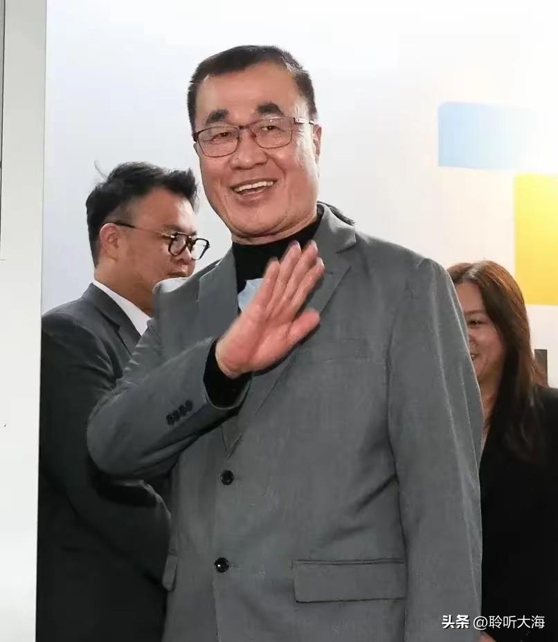 国民党这次真的下狠手了，新北市长敲定李四川，这一步棋走得太稳、太准、太关键，直接