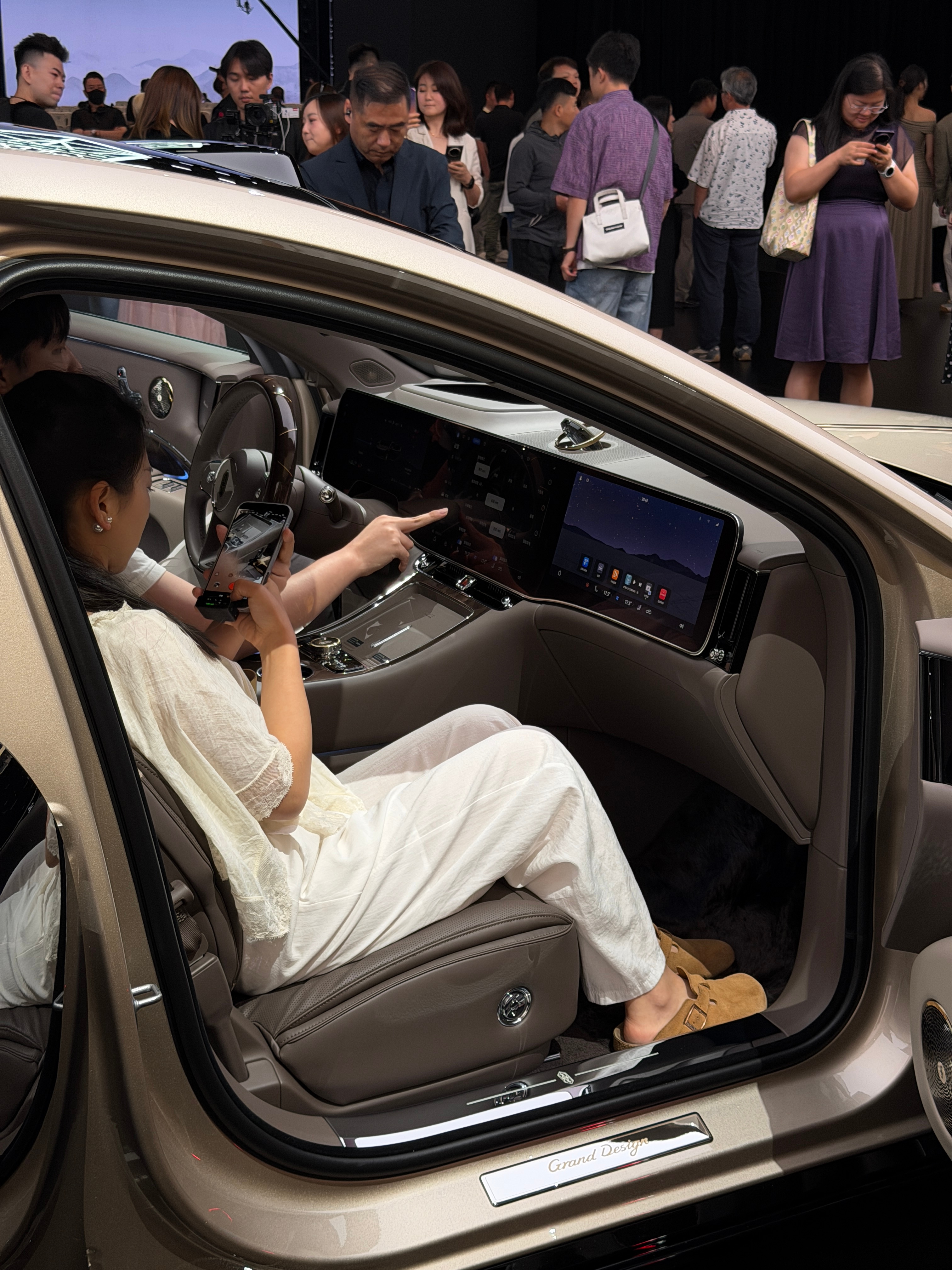 尊界S800典藏版实拍来一组新车