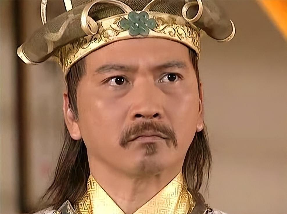 617年，一场鸿门宴，瓦岗寨的兄弟情义碎了一地。主位上，翟让刚把良弓拉满，身后的