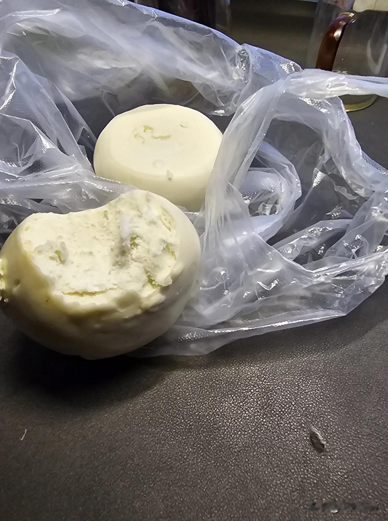 
一个人👤，简单生活🍃！晚餐对我来说，就是告诉肚子你饱啦😋，至于味道嘛，我