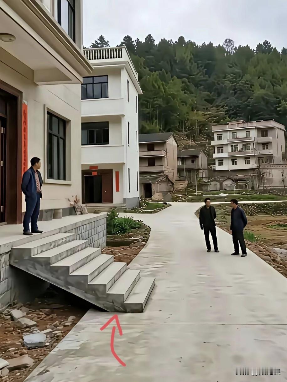 世人普遍非常痛恨损人利己者。古往今来，这种人往往都遭到老百姓的唾弃。不过，你细细