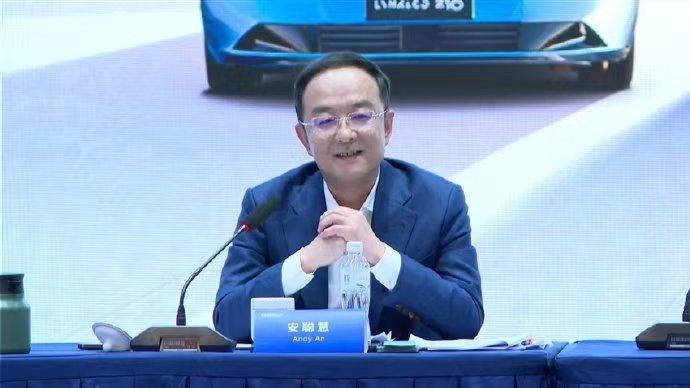极氪CEO安聪慧：极氪001、007、009在一年内不可能再有年款的迭代，我明确