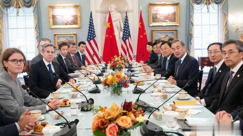 【王毅访美全面交流的细节有深意】中共中央政治局委员、外交部长王毅结束赴美访问。此