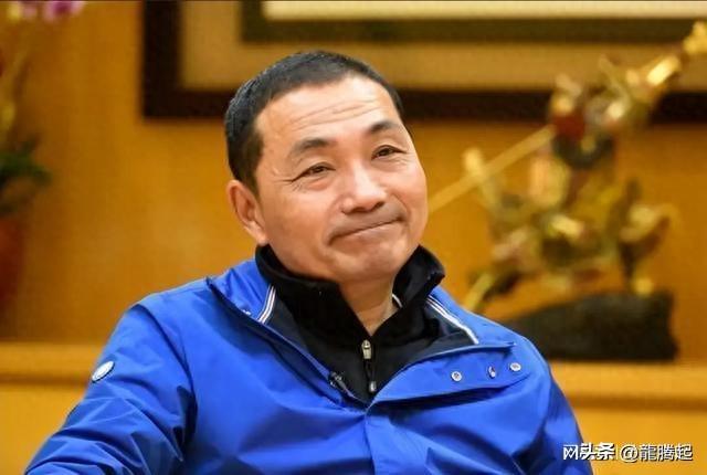 侯友宜对郑丽文访陆表态说：“中华民国是我们的国家，台湾是我们的家”，他所谓的“中