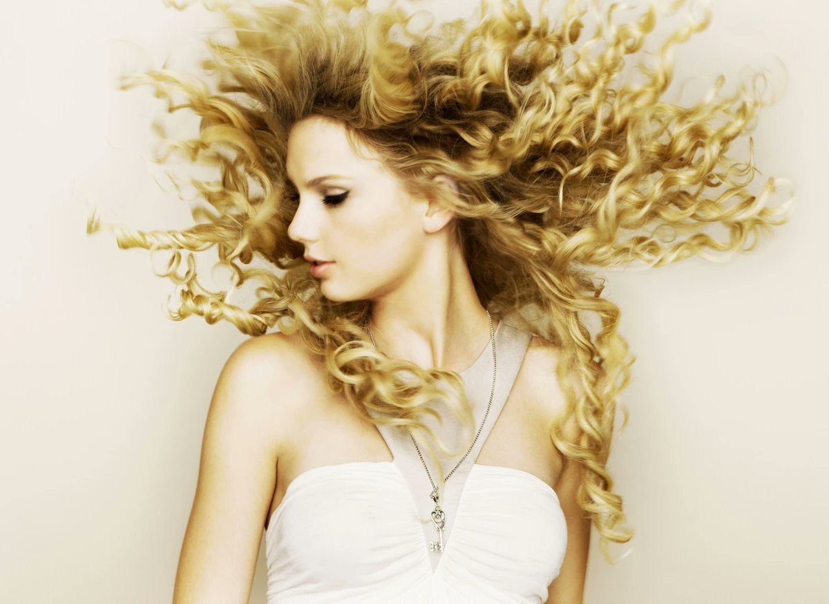今天是National Live Fearless Day. ​​​