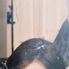 angelababy angelababy 时间予我千万种满心欢喜，沿途逐枝怒放