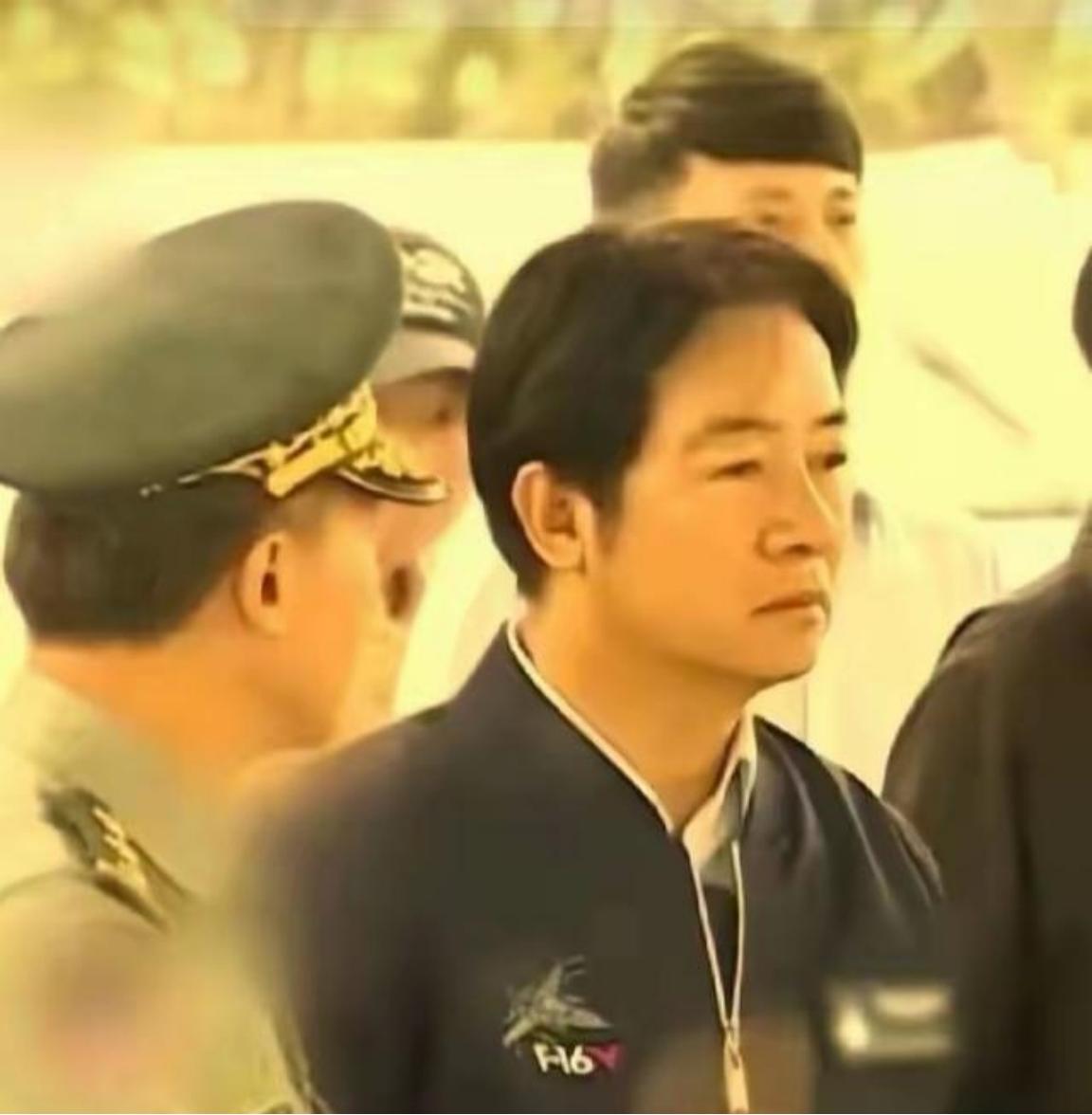 大陆对台军改称呼了。这一改，直接给台军定了性，看着真解气。以前我们叫台军台湾地区