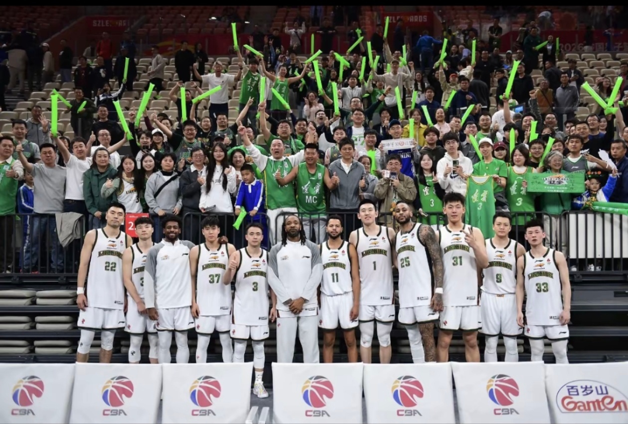 双向奔赴的爱❤️辽宁男篮