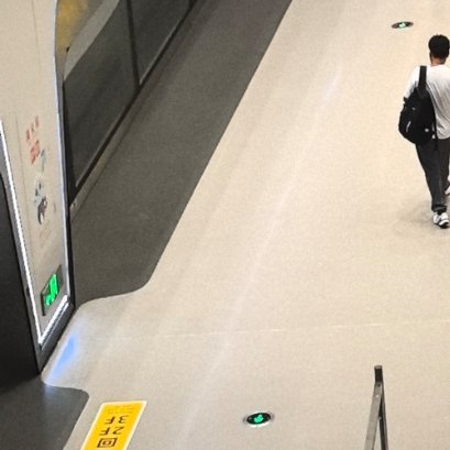 "踮起脚尖,似玫瑰花瓣,优美的舞姿是最好的姿态"