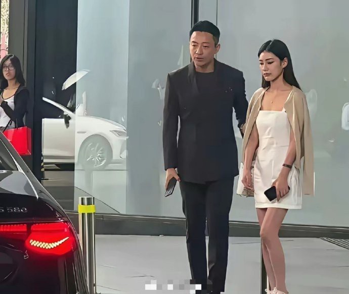 马筱梅的身材挺曼妙的，汪小菲最美的一任女友。 