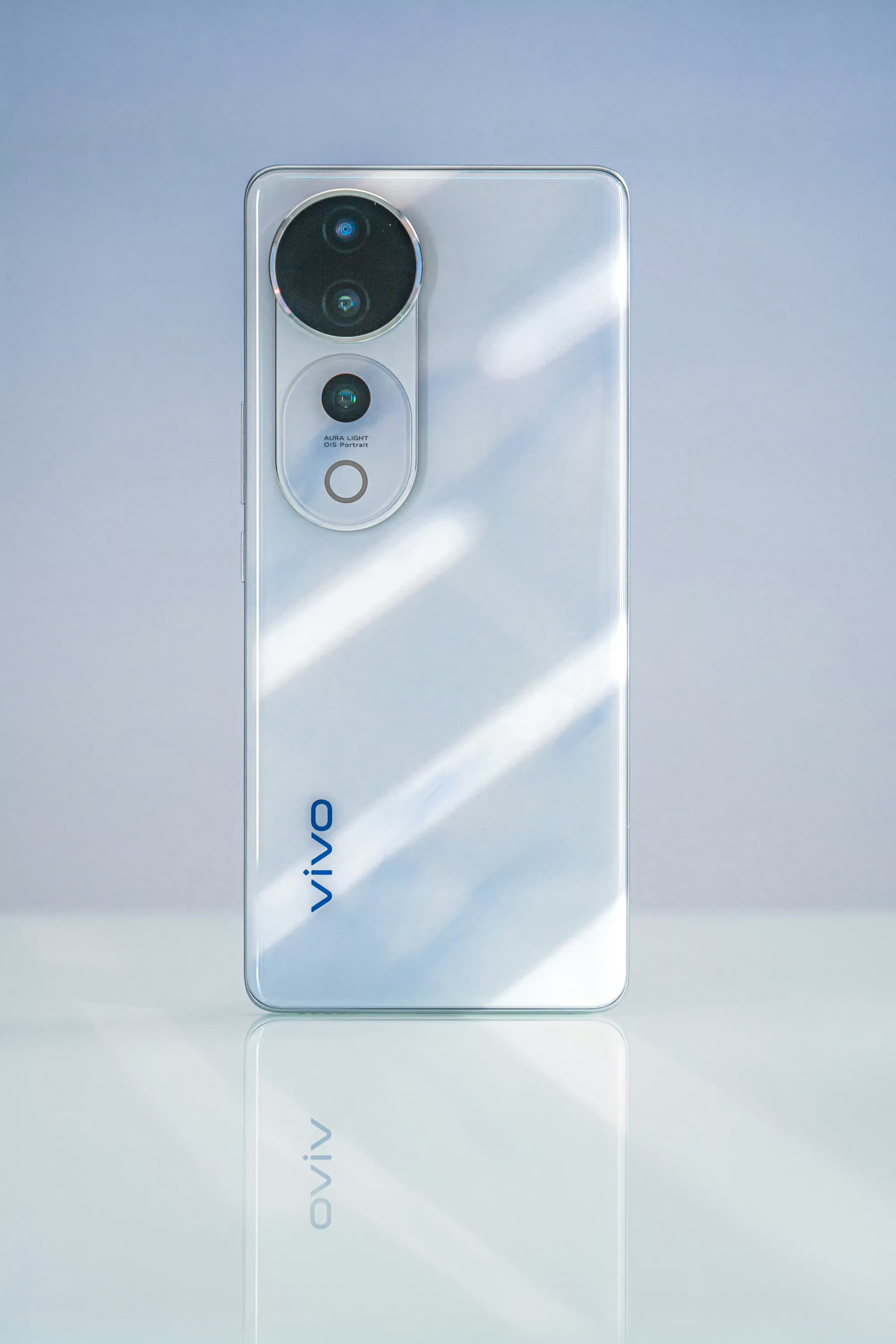 vivo S19 Pro「烟雨青」图赏，蓝厂在S系列颜值上还是一如既往的高水平发