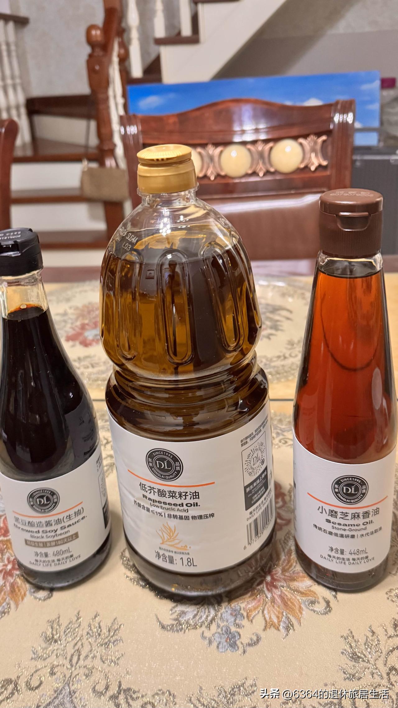 兵马未动粮草先行。回国前已经提前网购备齐了油盐酱醋，就差新鲜的肉蛋蔬菜了，等着落
