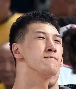 杜润旺彻底让广东球迷失望了[捂脸]

在全国体院杯篮球赛，广东宏远队队杜润旺代表