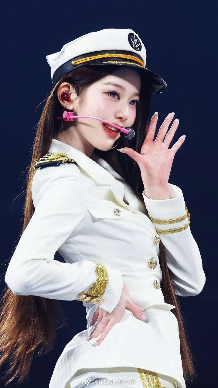 张元英 | 看到她就知道什么叫天生爱豆 