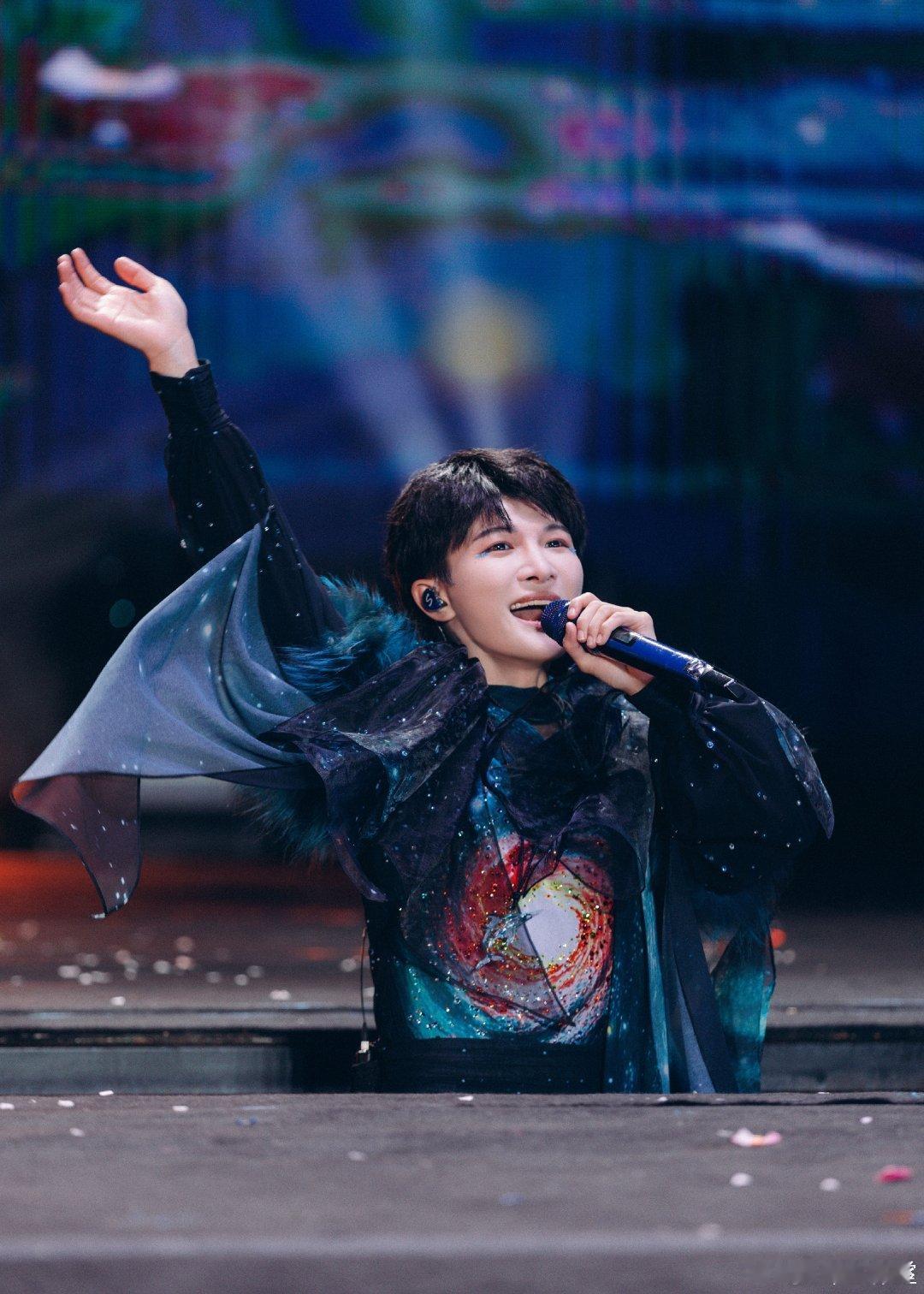 周深红尘慌慌周深百花杀主题曲红尘慌慌周深还是孟子义邀请来唱的听完红尘慌慌彻底沦陷