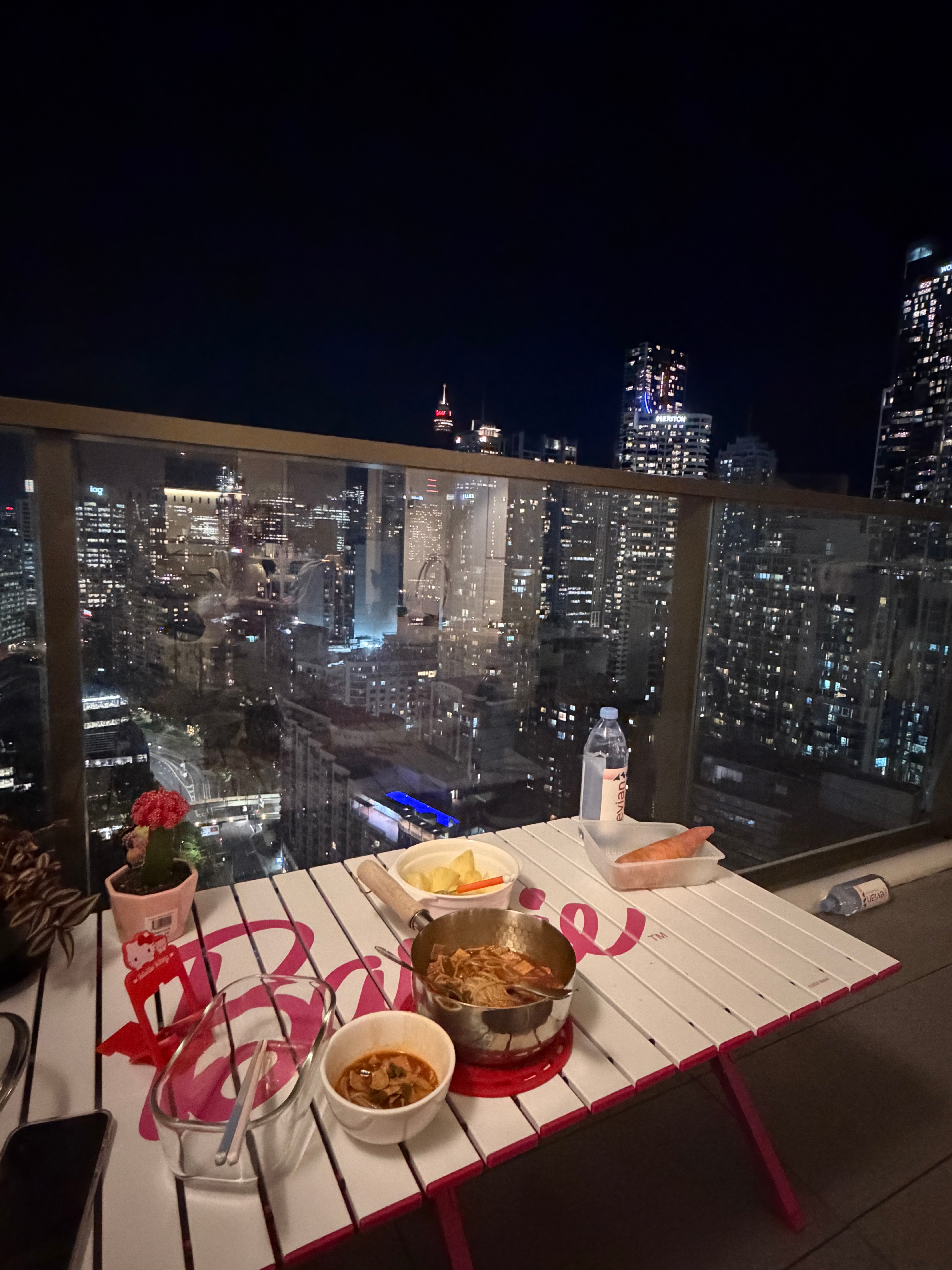 悉尼最美view吃螺狮粉 超级幸福！ 