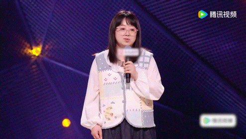 QQ是微信它奶本期节目青春氛围感与笑点兼备，史妍擅长用通俗梗拆解旧事物，一句QQ