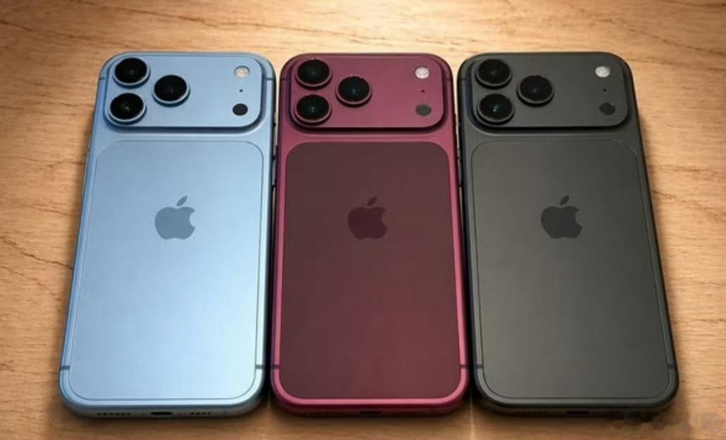 之前阿三已经把iPhone18系列的外观、配置泄露完了，按照目前内存涨价的行情，