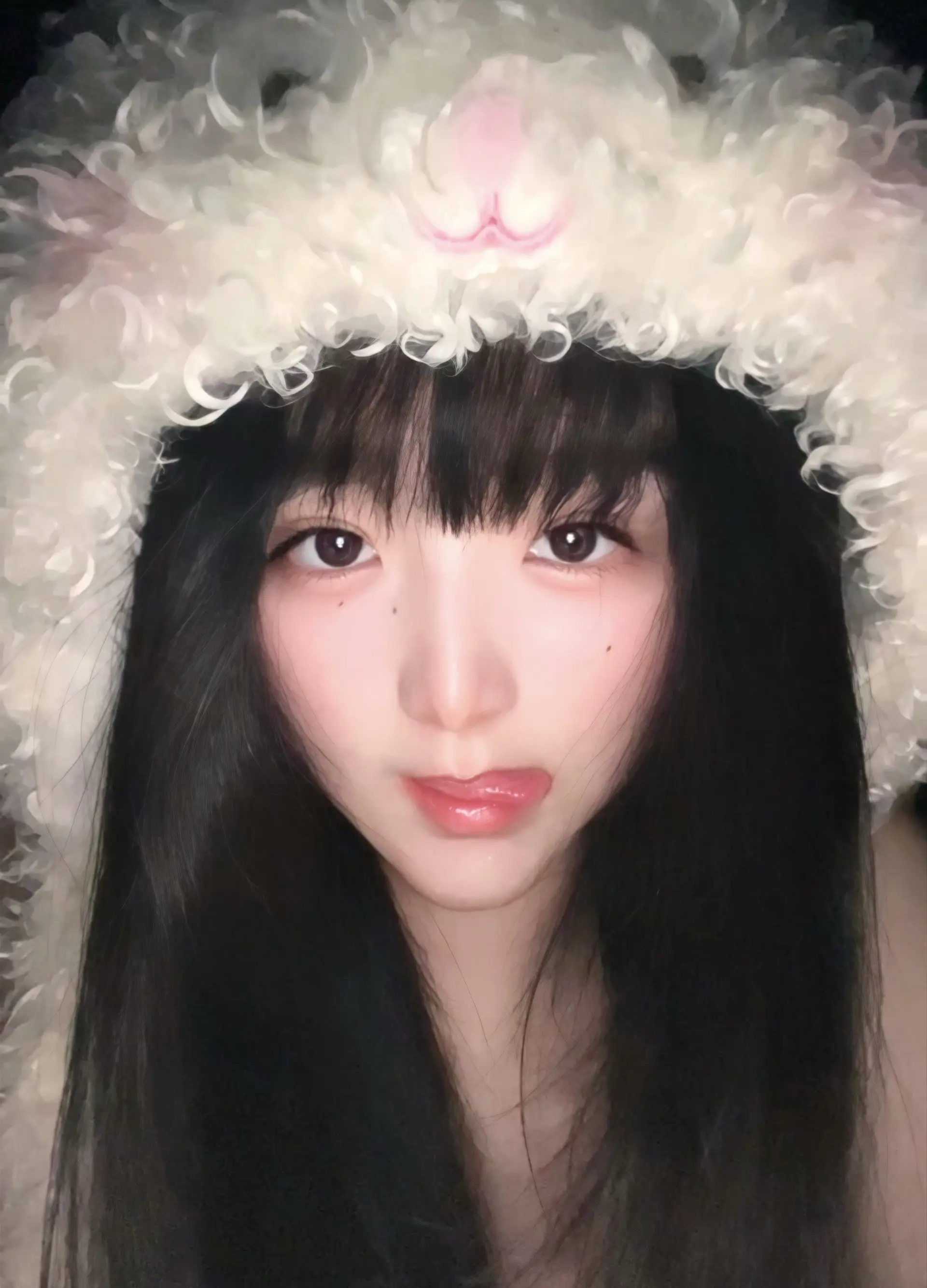 长了泪痣的人就不要总哭了呦 不好的梦都是假的 希望大家都好好爱自己