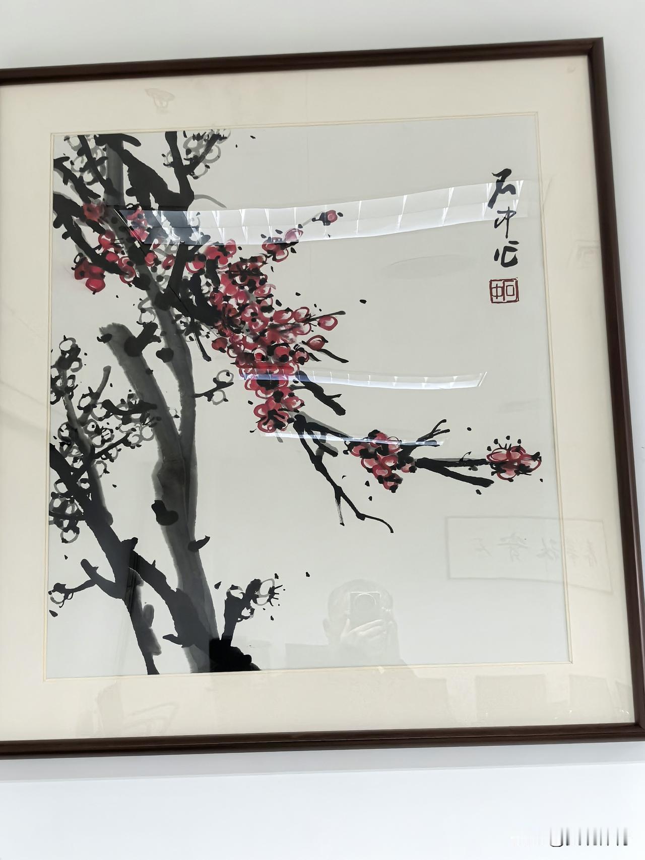 会议室悬挂的书画作品：
石中，还是中石？