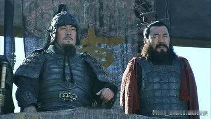 对任何人都疑心病很重的曹操，唯独对许褚掏心掏肺

说句实话，他儿子半夜冲进来他都