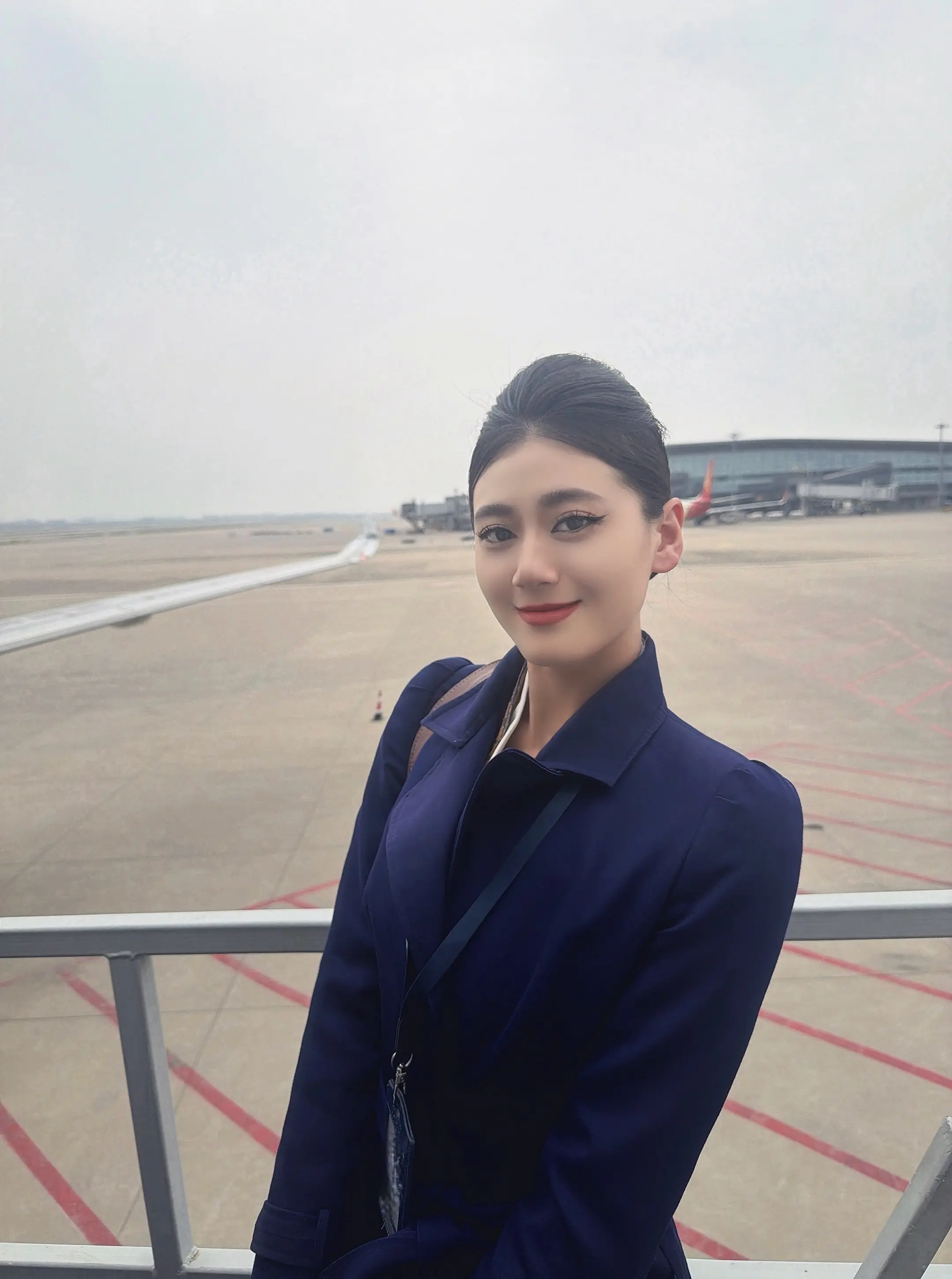 今天的班就先上到这儿 明天继续喔✈️🧱。
