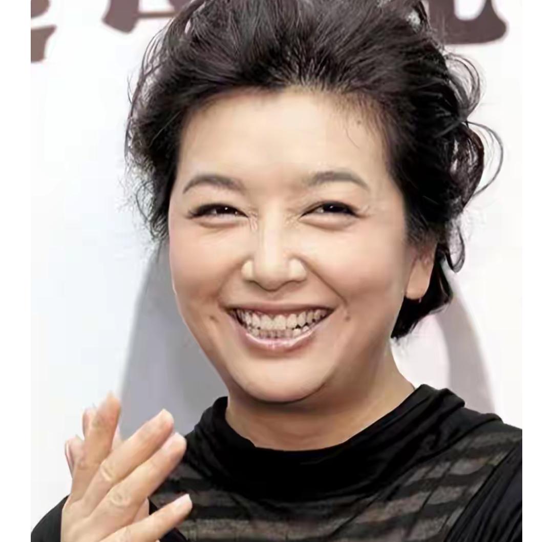 江珊没想到，《家业》爆火才几天，二婚老公田小洁就实现口碑上涨娱乐