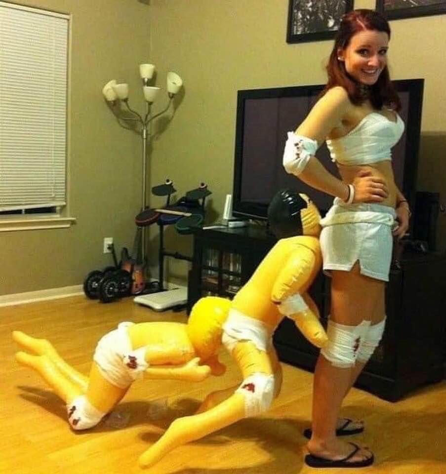 很别致的万圣节装扮呢！ ​​​