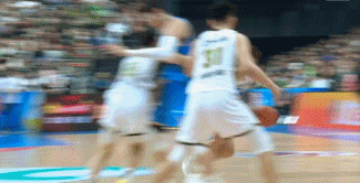 赵睿跟周琦这个默契感，太棒了，感觉两个人在一起打球好久了